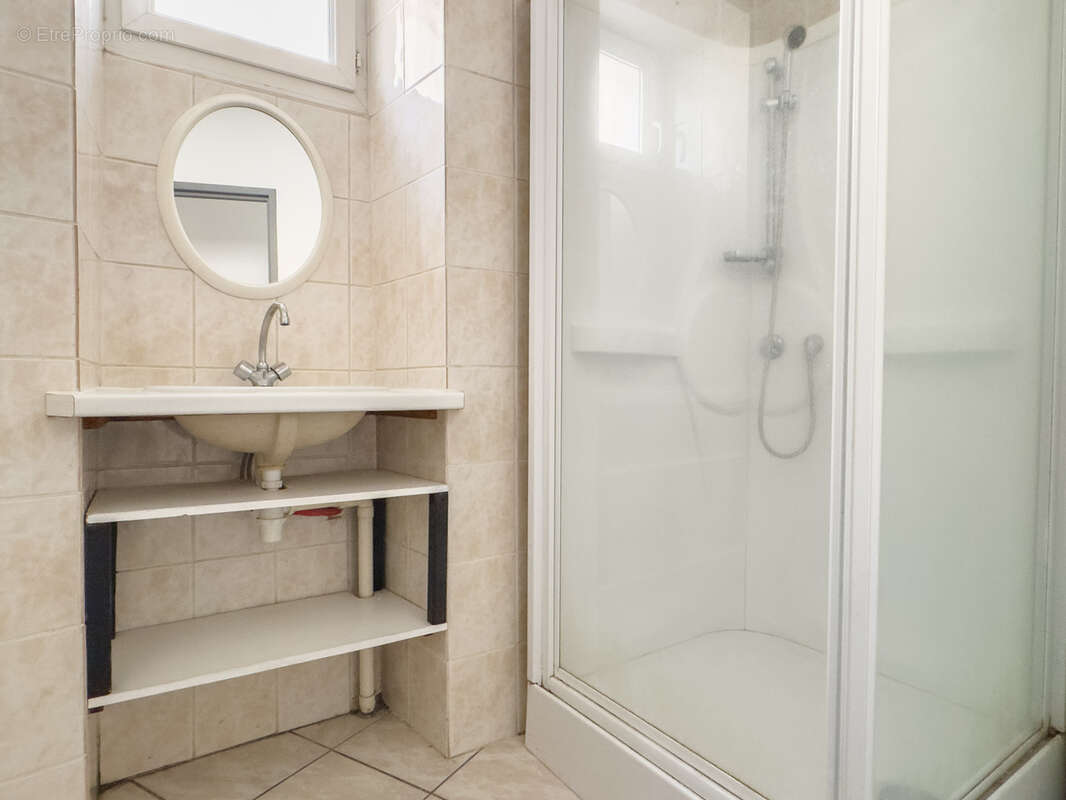 Appartement à PRIVAS