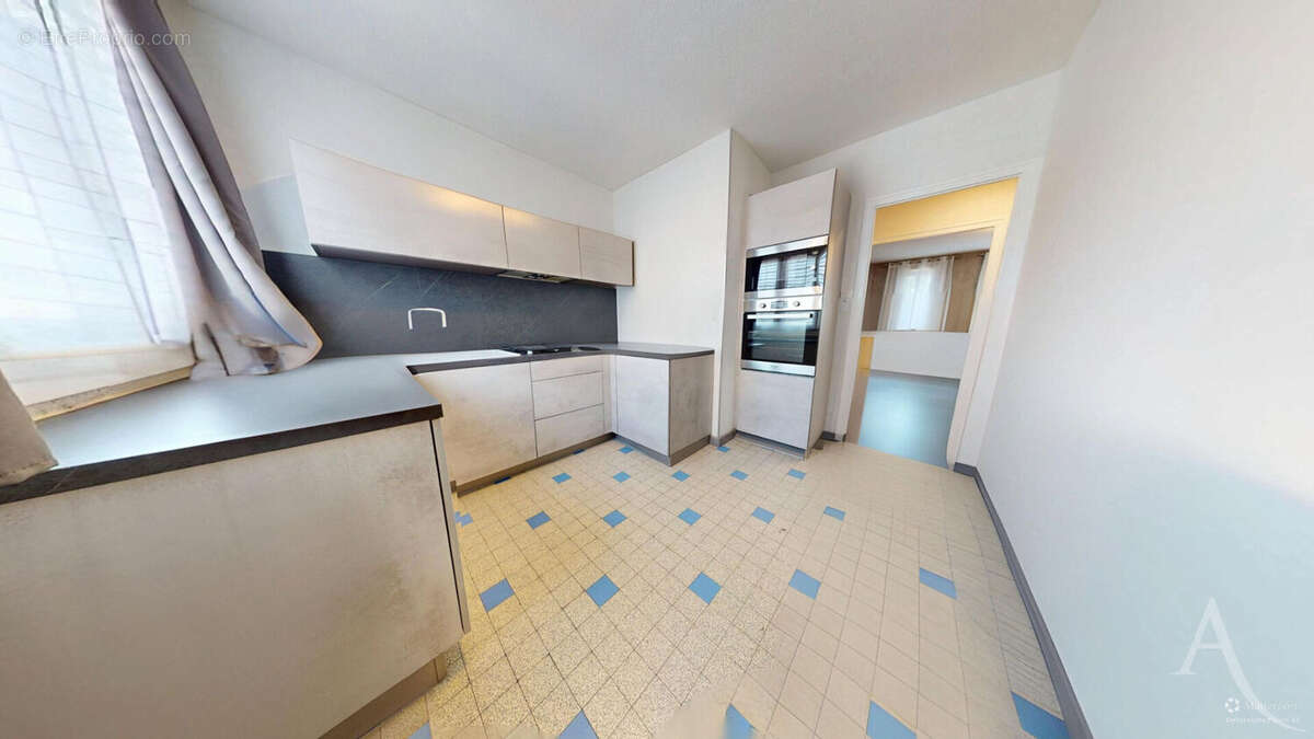 Appartement Saint Martin D Heres 4 pièce(s) 76.04 m2 - photo 6