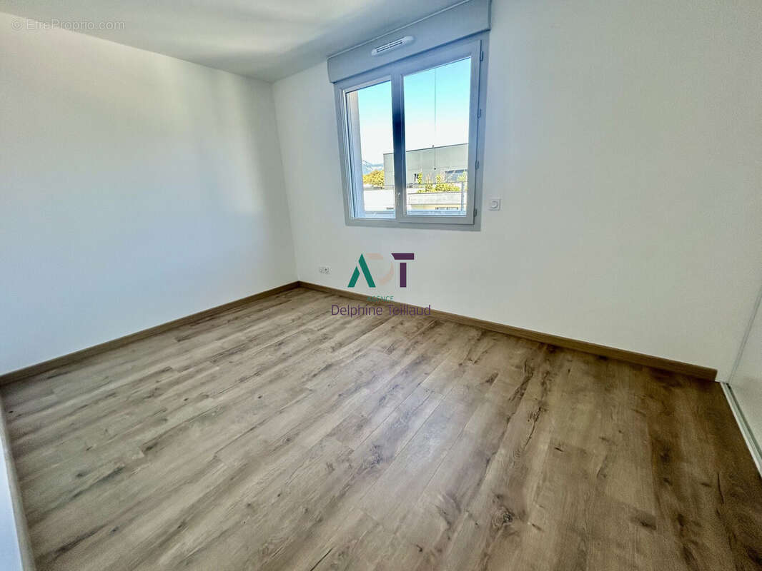 Appartement à MEYLAN