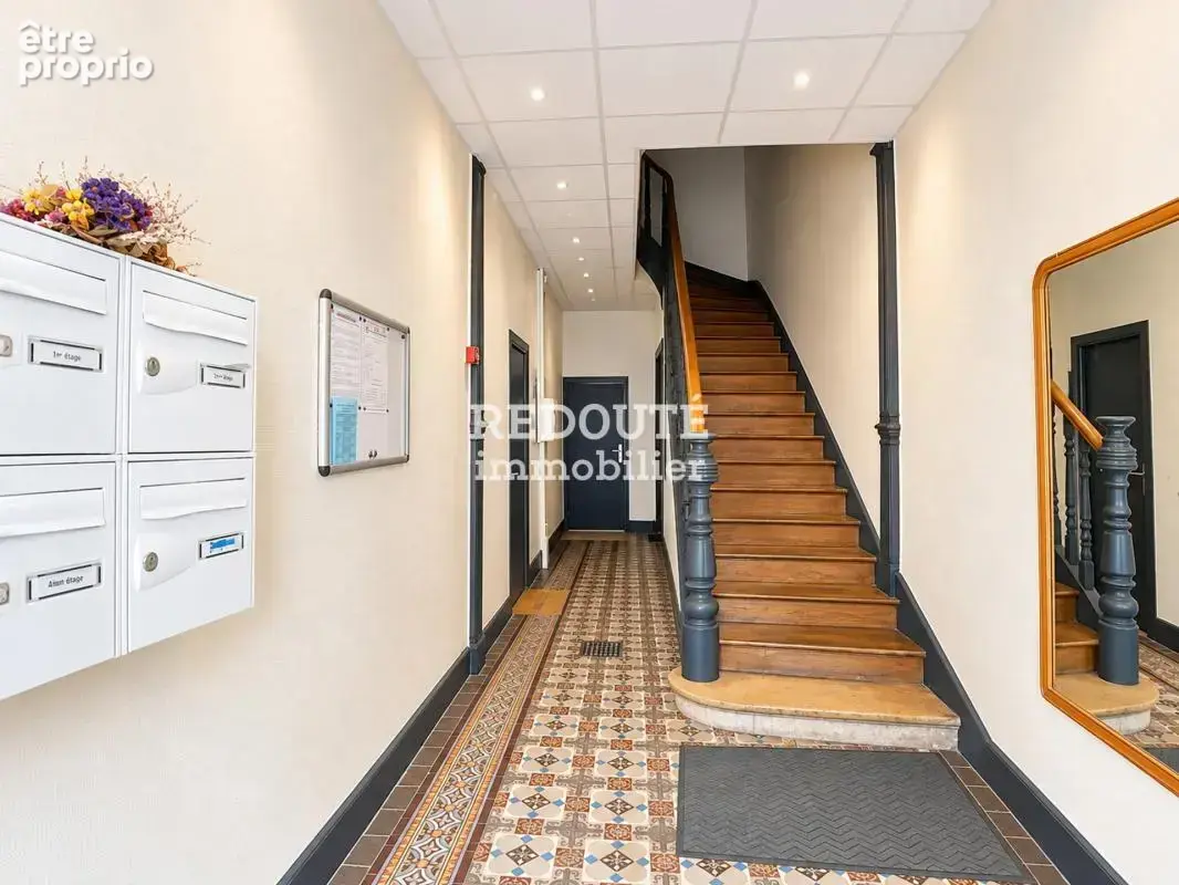 À vendre : studio meublé hyper centre-ville reims - photo 6