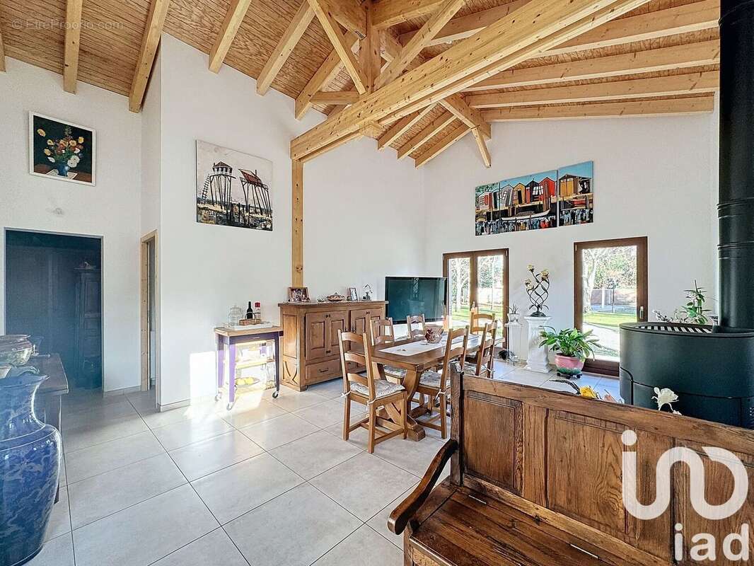 Maison 187 m² à Biscarrosse  - photo 4