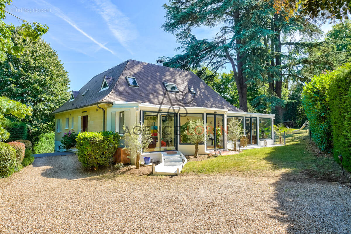 Maison à LOUVECIENNES