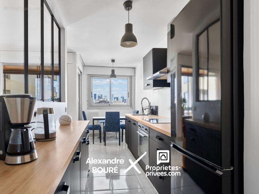 Appartement à SURESNES