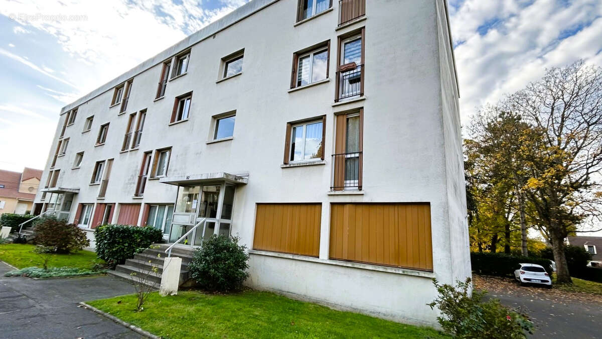 Appartement à TAVERNY