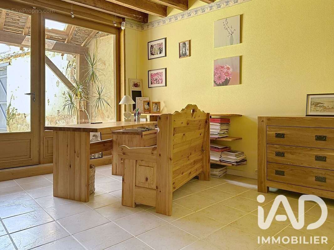 Maison 382 m² à La Chapelle-Sur-Oreuse  - photo 8