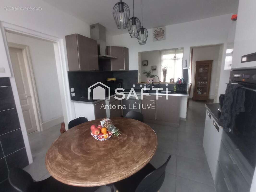 Photo 2 - Maison à MONTDIDIER