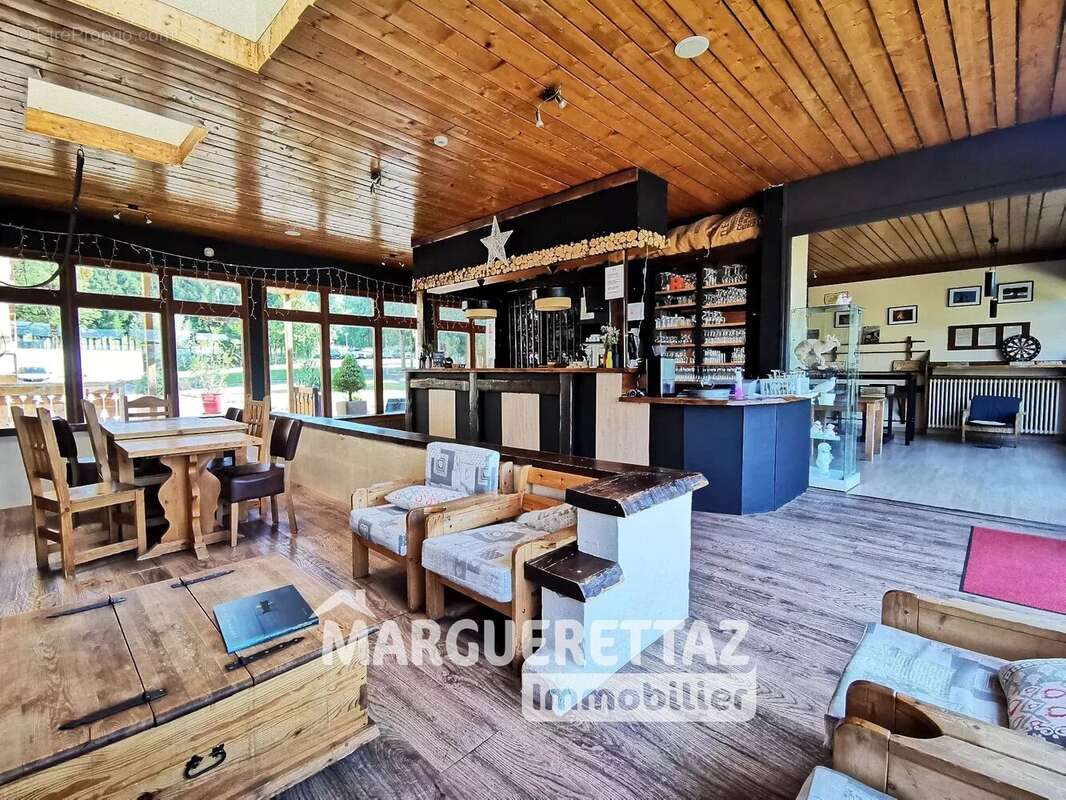 Proche genève - au coeur des alpes du léman - opportunité d'investissement - vaste tènement immobilier pour projet commercial ou - photo 10