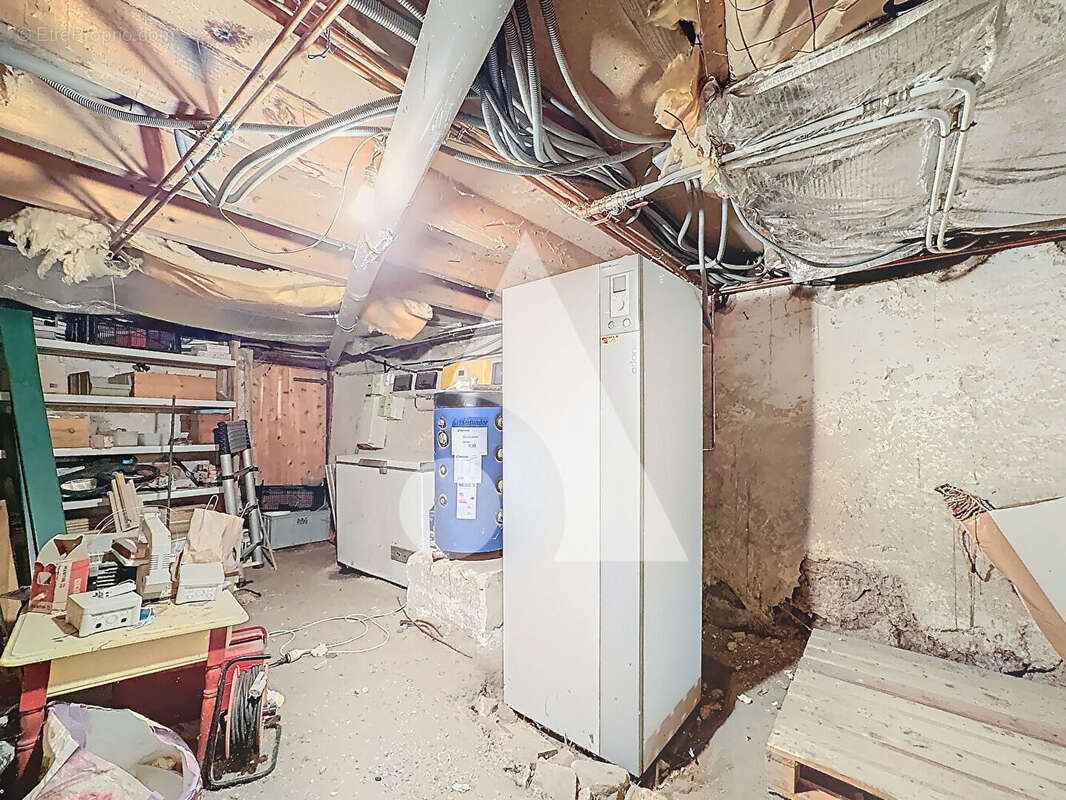 Maison à PANISSIERES