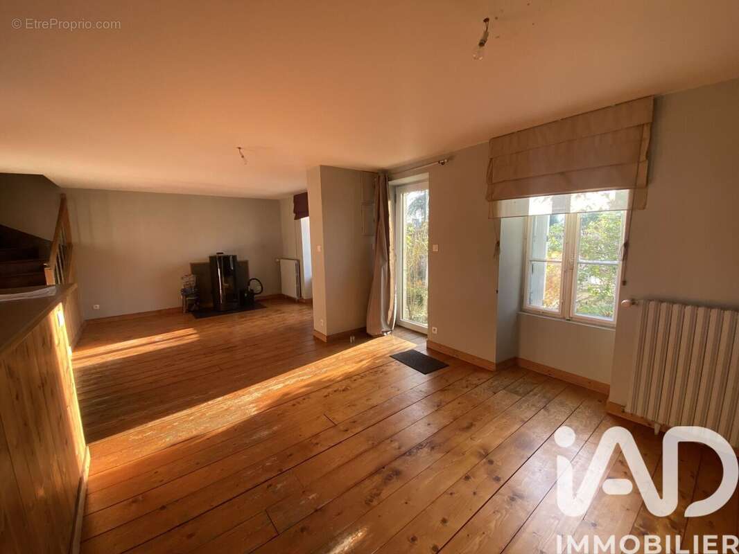 Photo 4 - Maison à LE POIRE-SUR-VELLUIRE