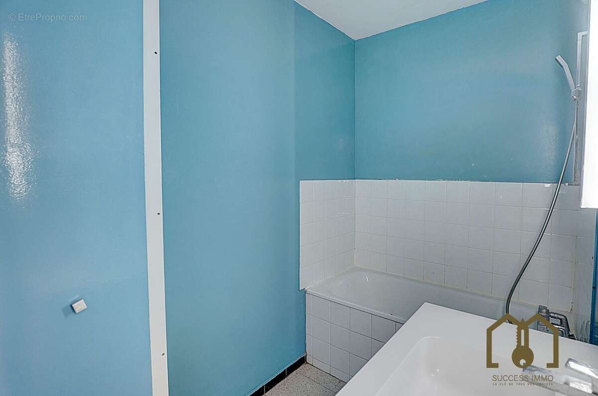 Appartement à VAULX-EN-VELIN