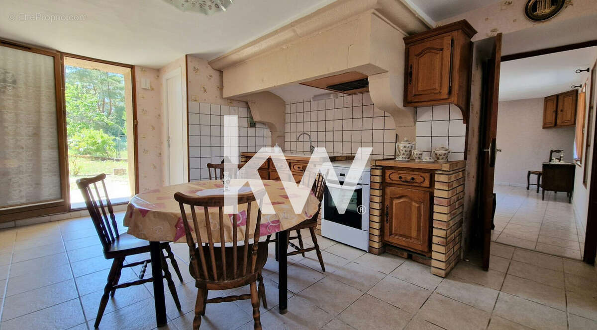 Maison 125 m² à Fresne-Saint-Mames  - photo 2