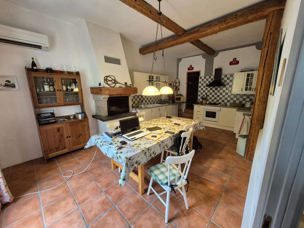 Maison à LA REDORTE