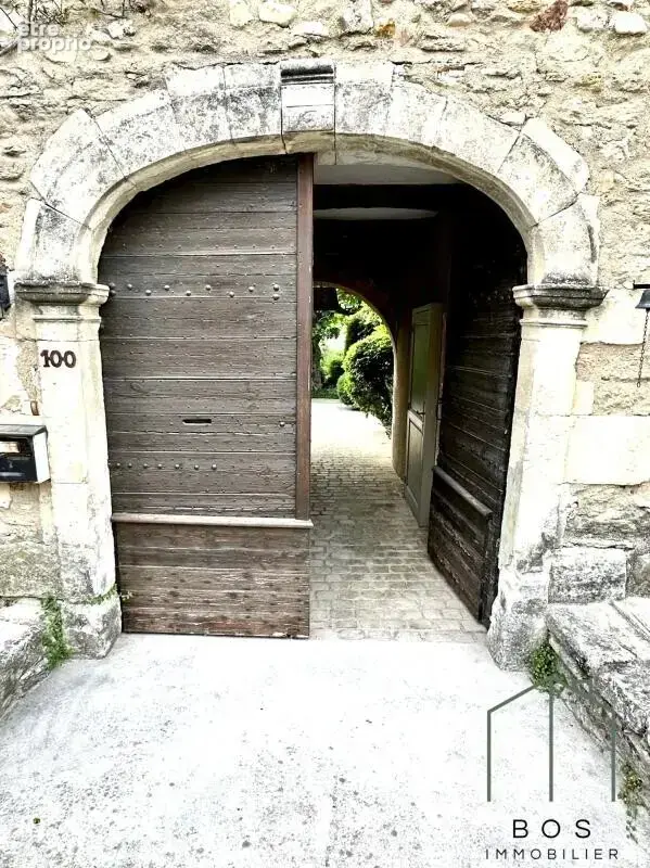 Bâtisse en pierres avec piscine - photo 2