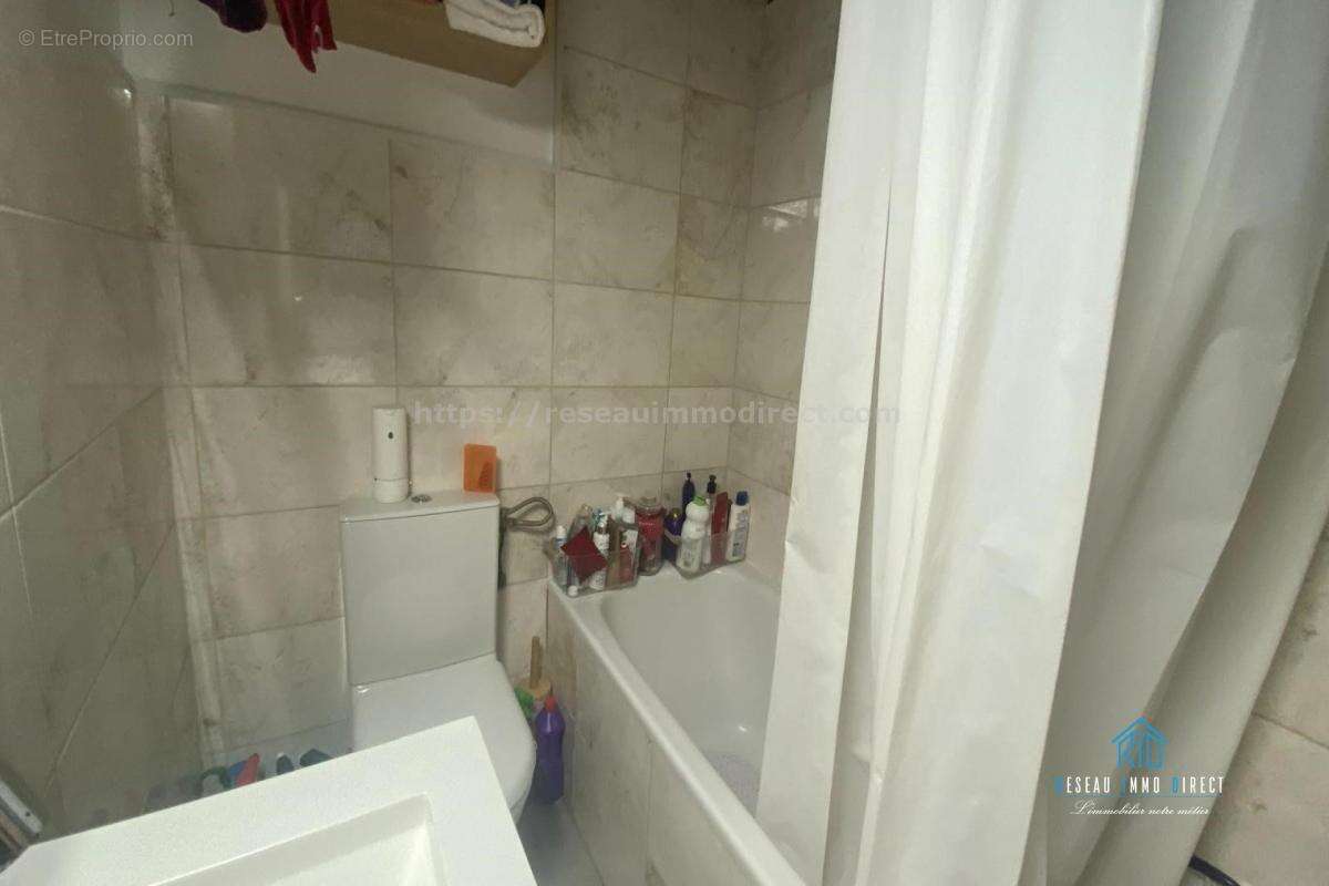 Appartement à FREJUS