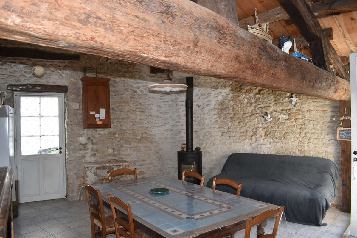 Maison à LA COUARDE-SUR-MER