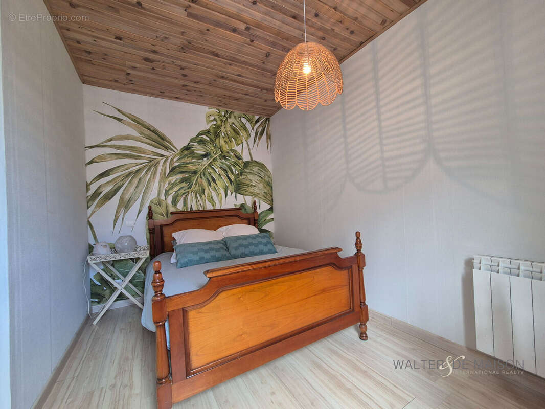 Maison à SAINT-JUERY