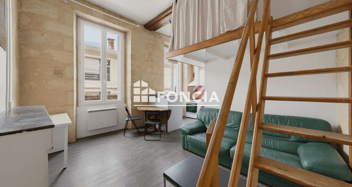 Appartement à BORDEAUX