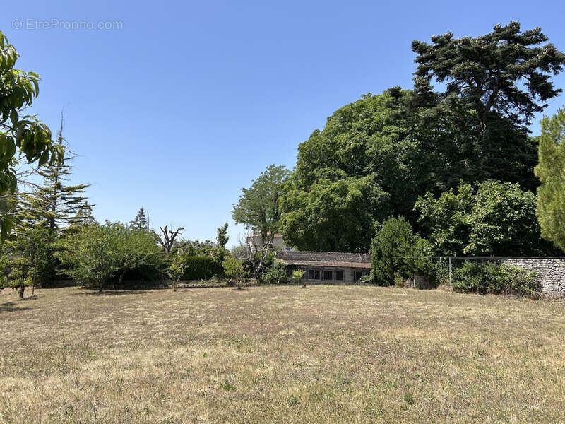 Maison à PAMPROUX