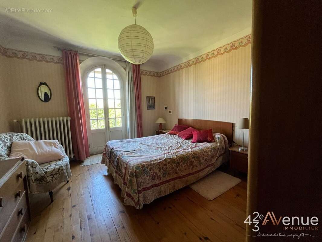 Maison à ANDREZIEUX-BOUTHEON