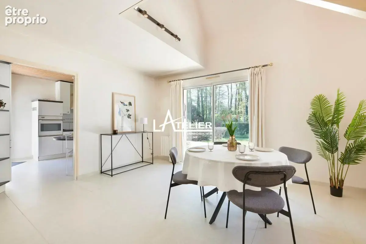 Quartier prisé, maison avec piscine, bon état avec potentiel - photo 4