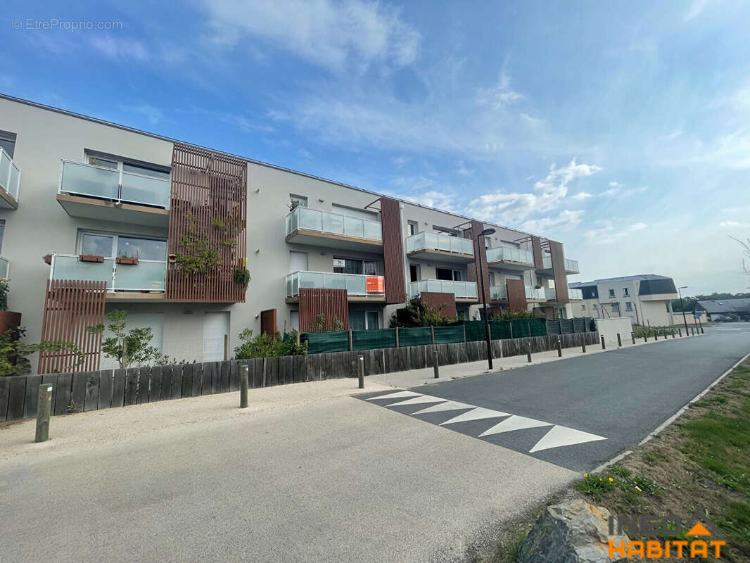 Appartement à LA MEZIERE