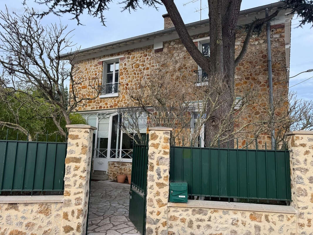 Maison à ROCQUENCOURT