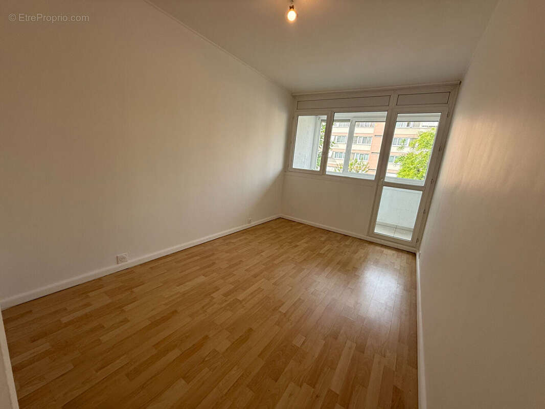 Appartement à RIS-ORANGIS