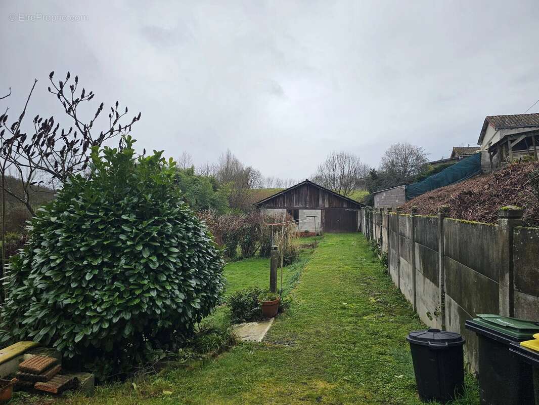 Maison à ANSAC-SUR-VIENNE