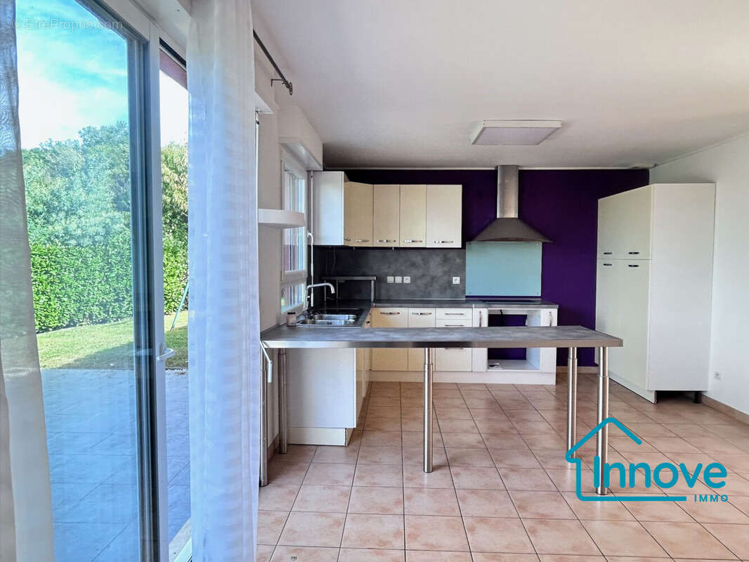 Maison à MONTBARTIER