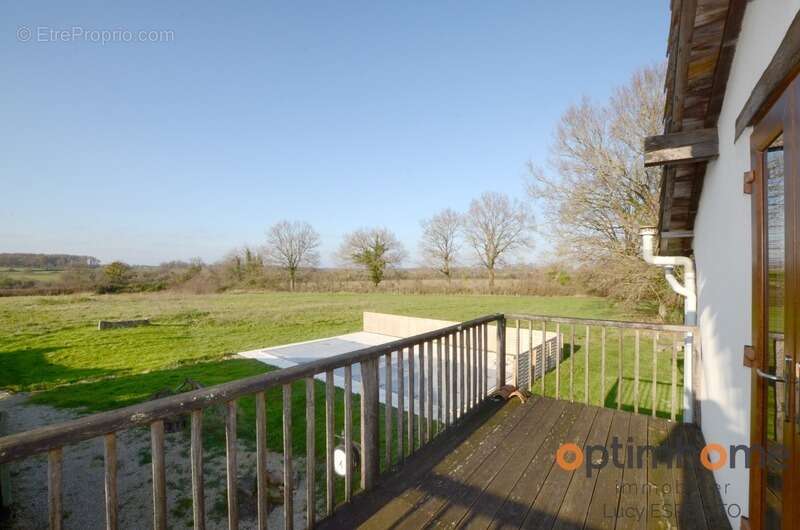 Maison à MAUPREVOIR