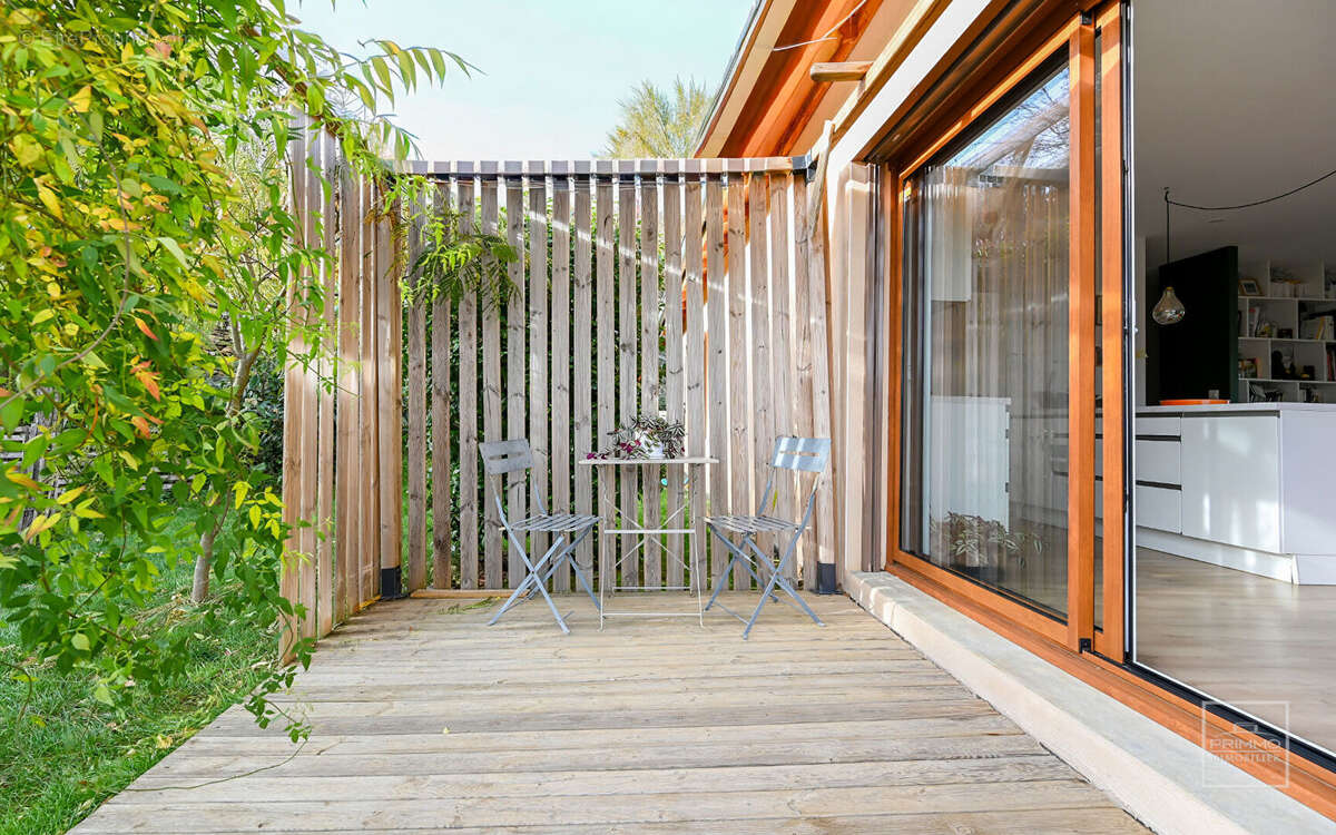 Maison à POLEYMIEUX-AU-MONT-D&#039;OR