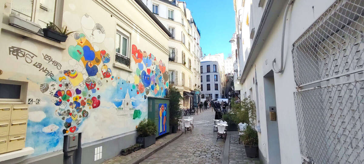 Appartement à PARIS-18E