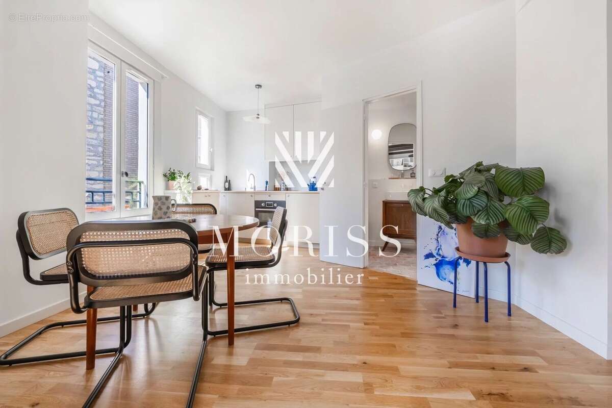 Appartement à PARIS-15E