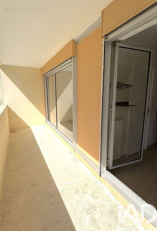 Photo 8 - Appartement à LES ULIS