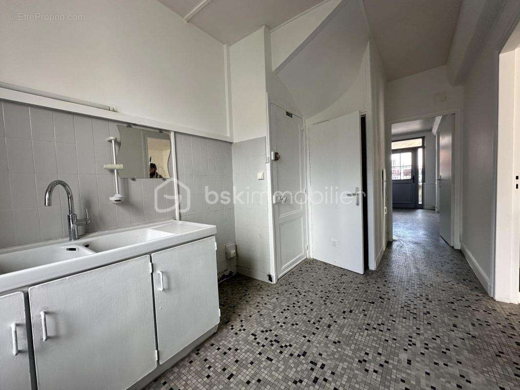 Appartement à LA FERTE-GAUCHER