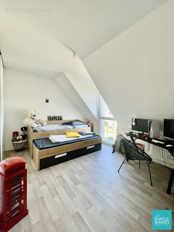 Maison à PLESSIX-BALISSON