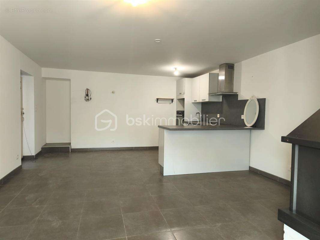 Deux maisons, deux extérieurs, un seul prix ! 95 000 € HAI à Hérépian - photo 3
