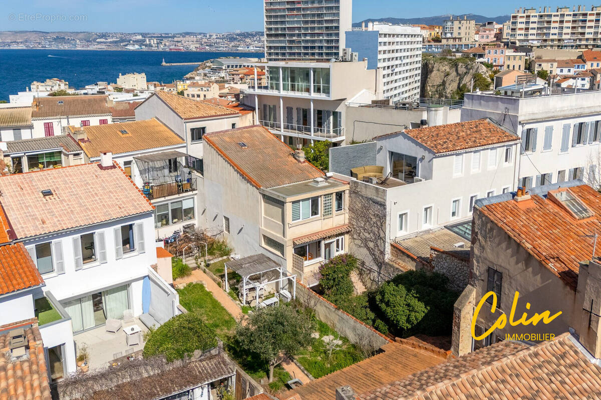 Maison à MARSEILLE-7E
