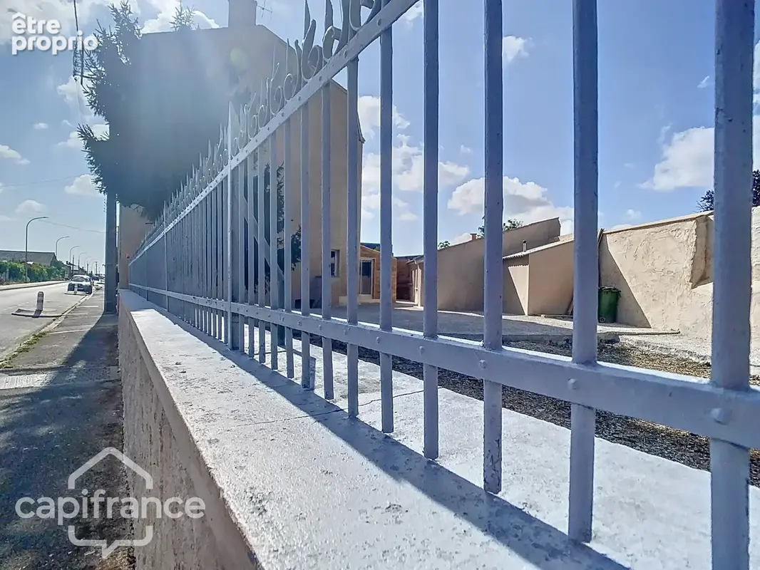 Maison rénovée 7 pièces + studio THOUARS (79) - photo 5