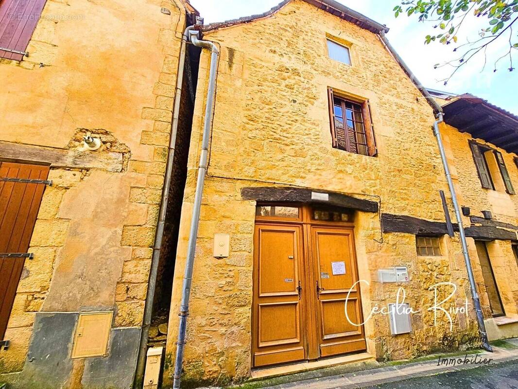 Appartement à MONTIGNAC