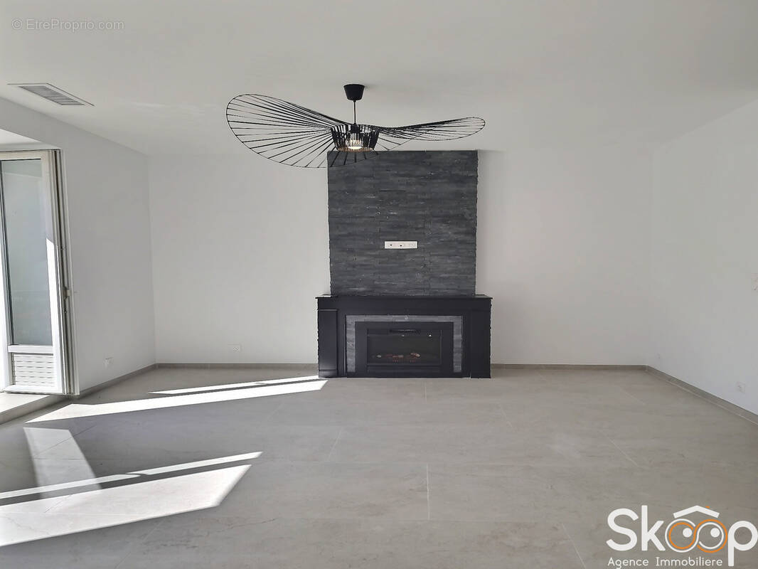 Appartement à NIMES