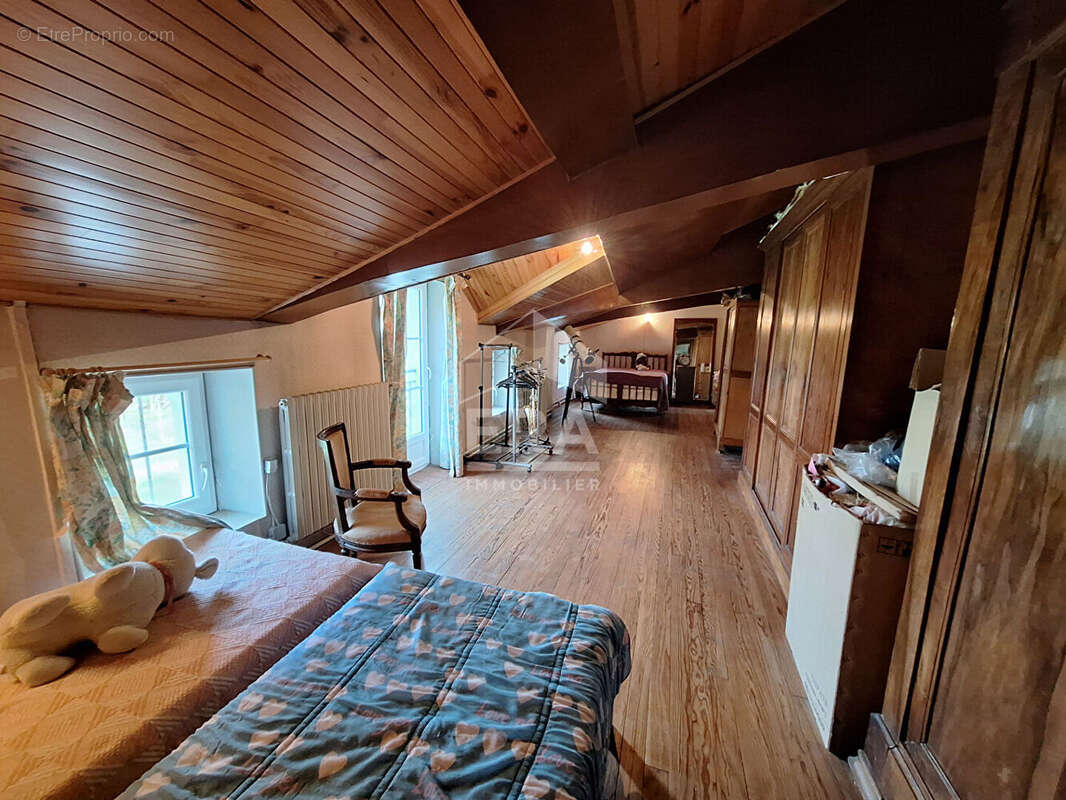 Maison à SAUGNACQ-ET-MURET