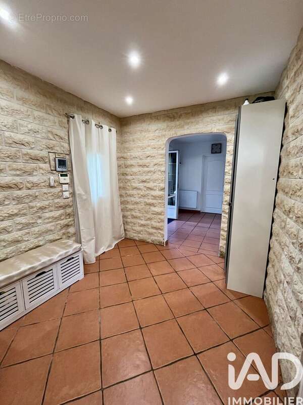 Photo 6 - Maison à MONTIGNY-LES-CORMEILLES