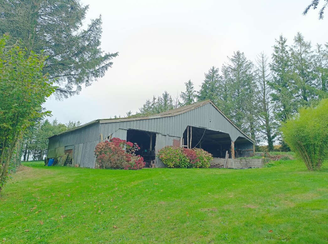 Maison à PLONEVEZ-DU-FAOU