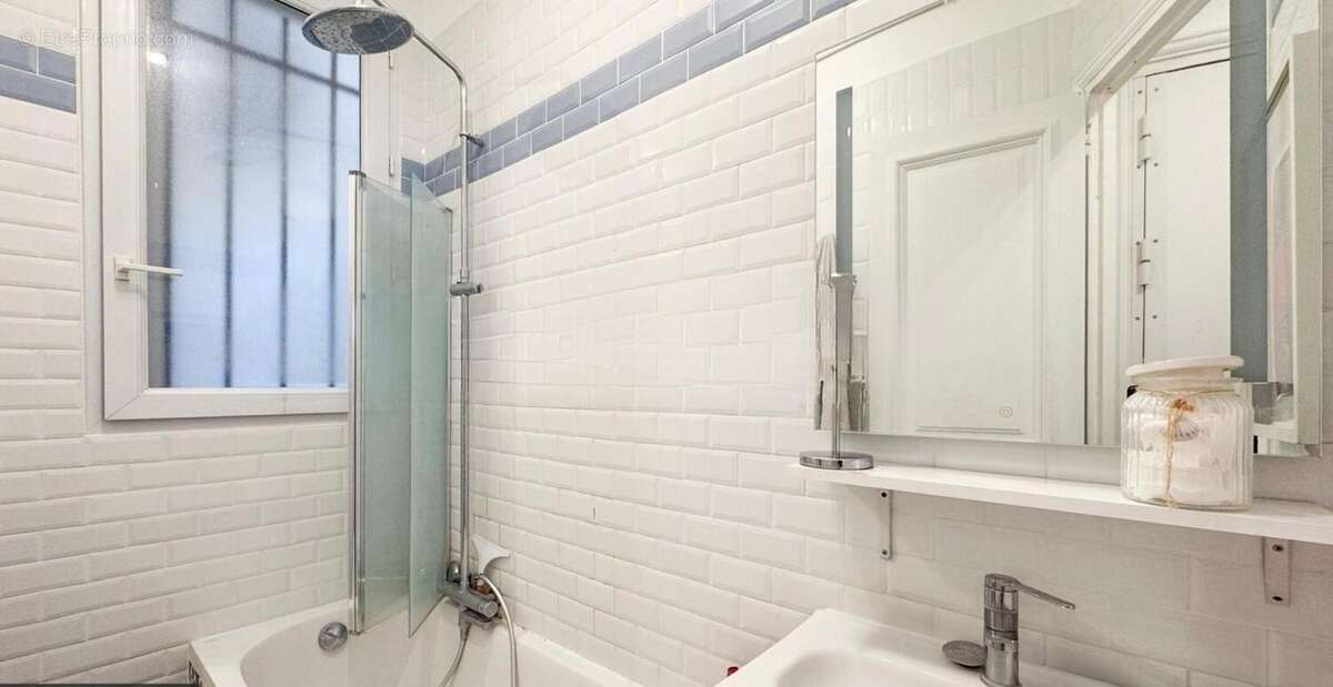 Appartement à PARIS-12E