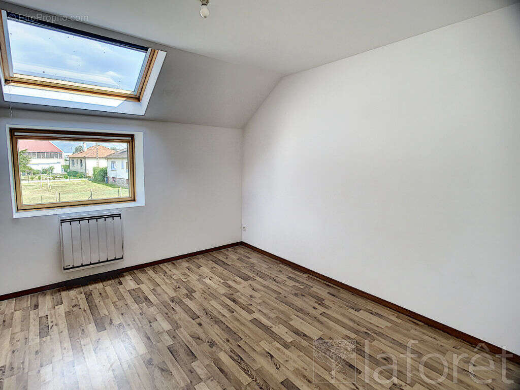 Appartement à CAUDEBEC-LES-ELBEUF