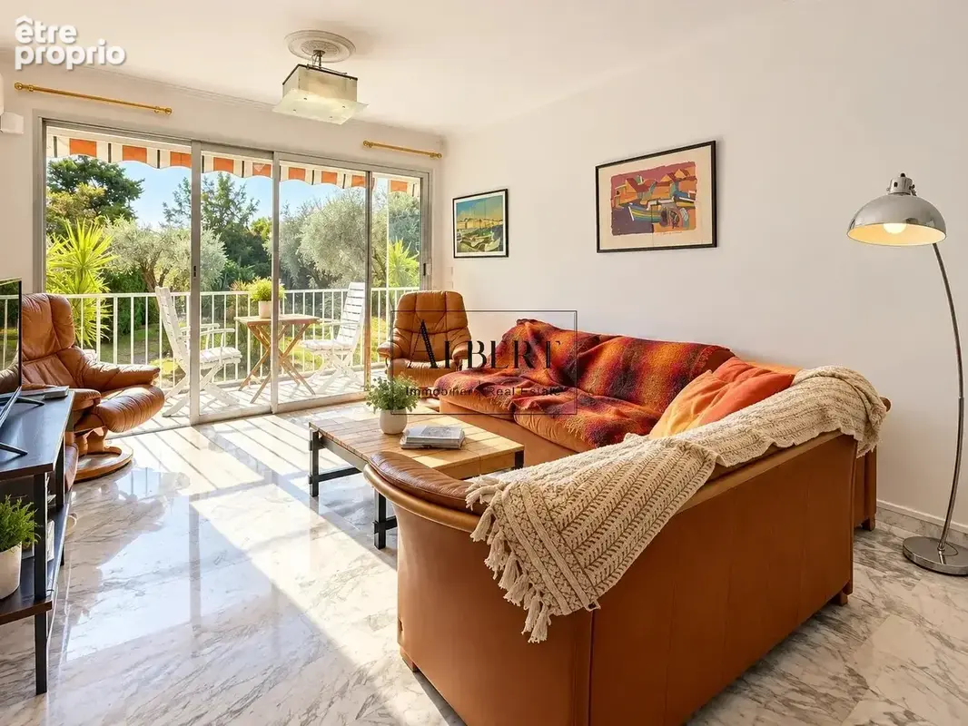 Cannes montfleury – exclu / élégant 3 pièces traversant avec terrasse plein sud, vue sur parc et garage - photo 3