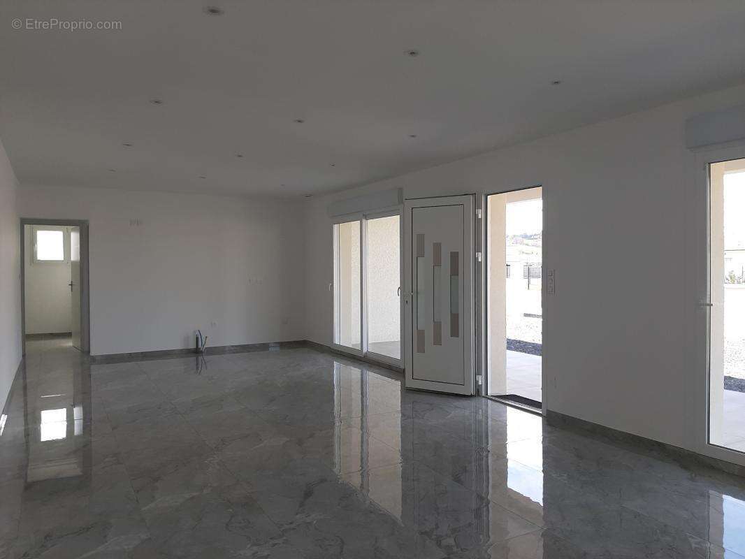 Maison récente de plain pied -gueugnon - - photo 2