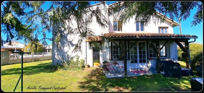 Maison à COUHE