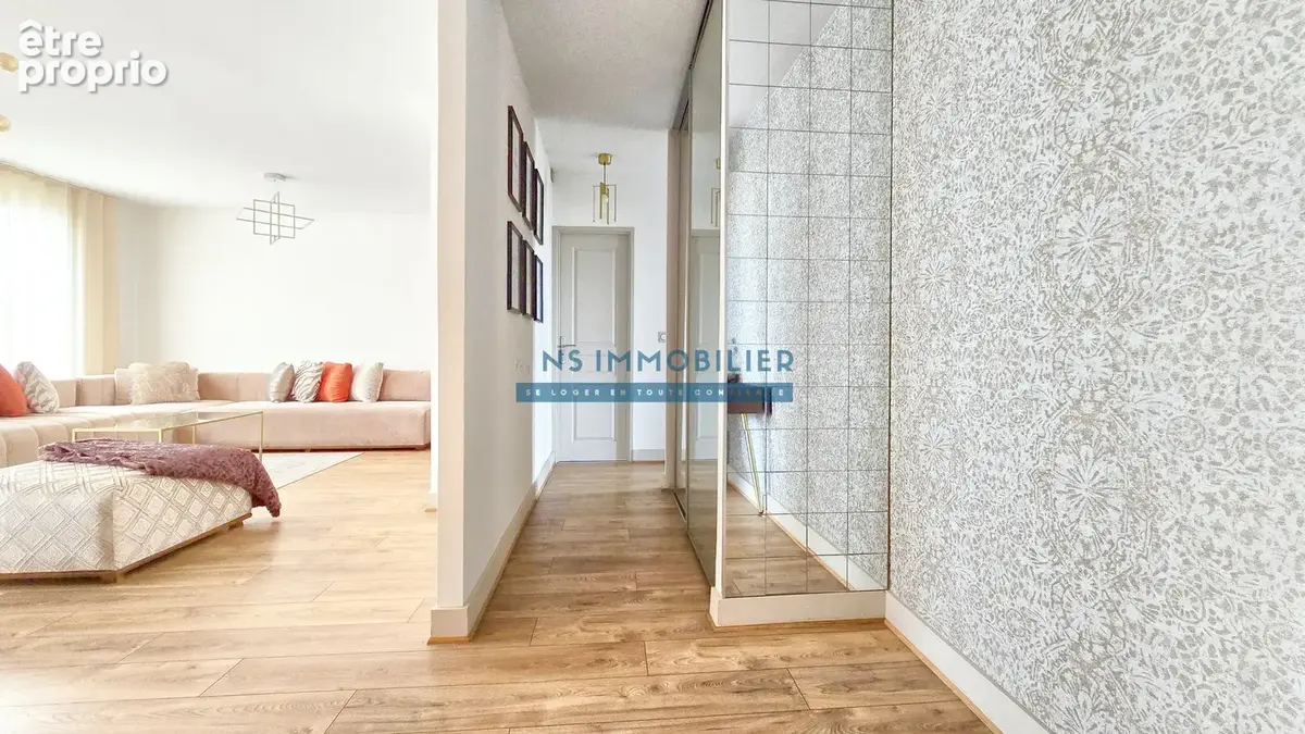 Appartement 4 pièces 70m2 + Cave + Parking - photo 5